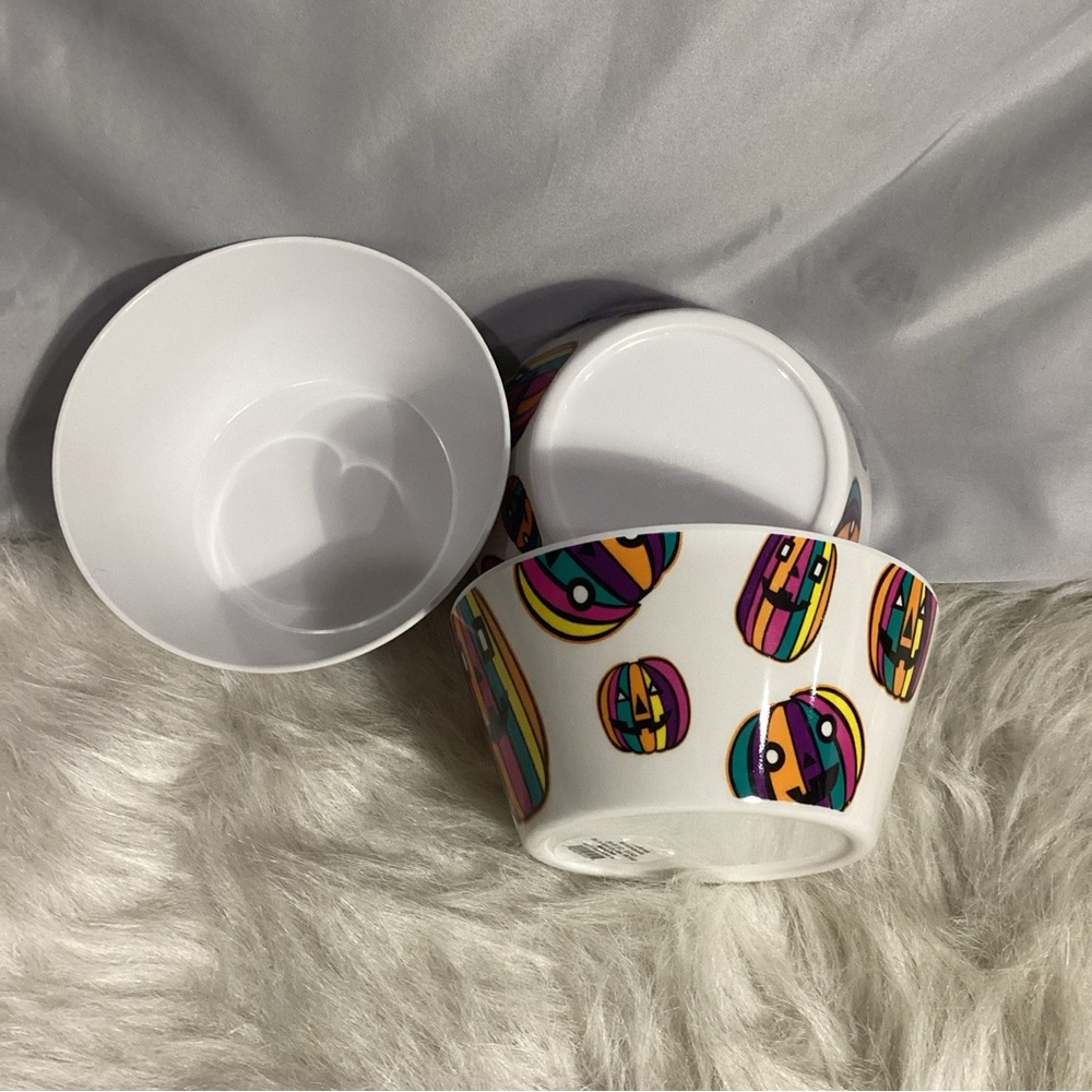 NWOT Set of 3 Melamine 2013 Target Halloween Pumpkin Cereal Bowls